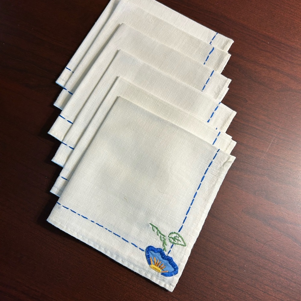 6 Vintage Embroidered Napkins with Blue Floral Design excellent condition
